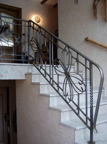 Fabrication de rampes d'escaliers intérieurs Mulhouse